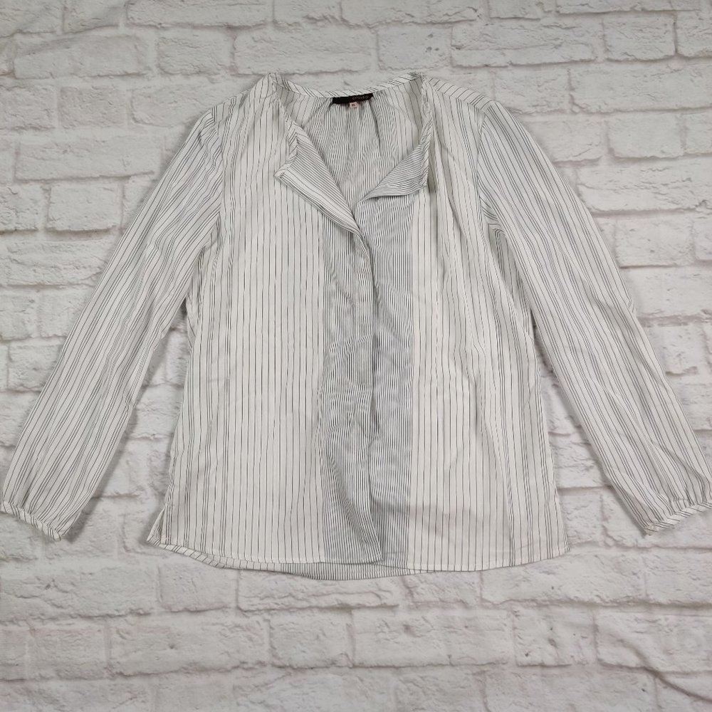 Crosby womens long sleeve button up crew neck blouse white vertical striped sz M